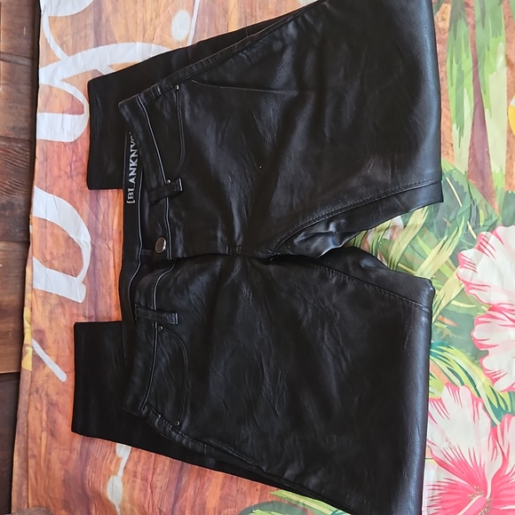 S Black Vegan leather pants - Picture 1 of 7